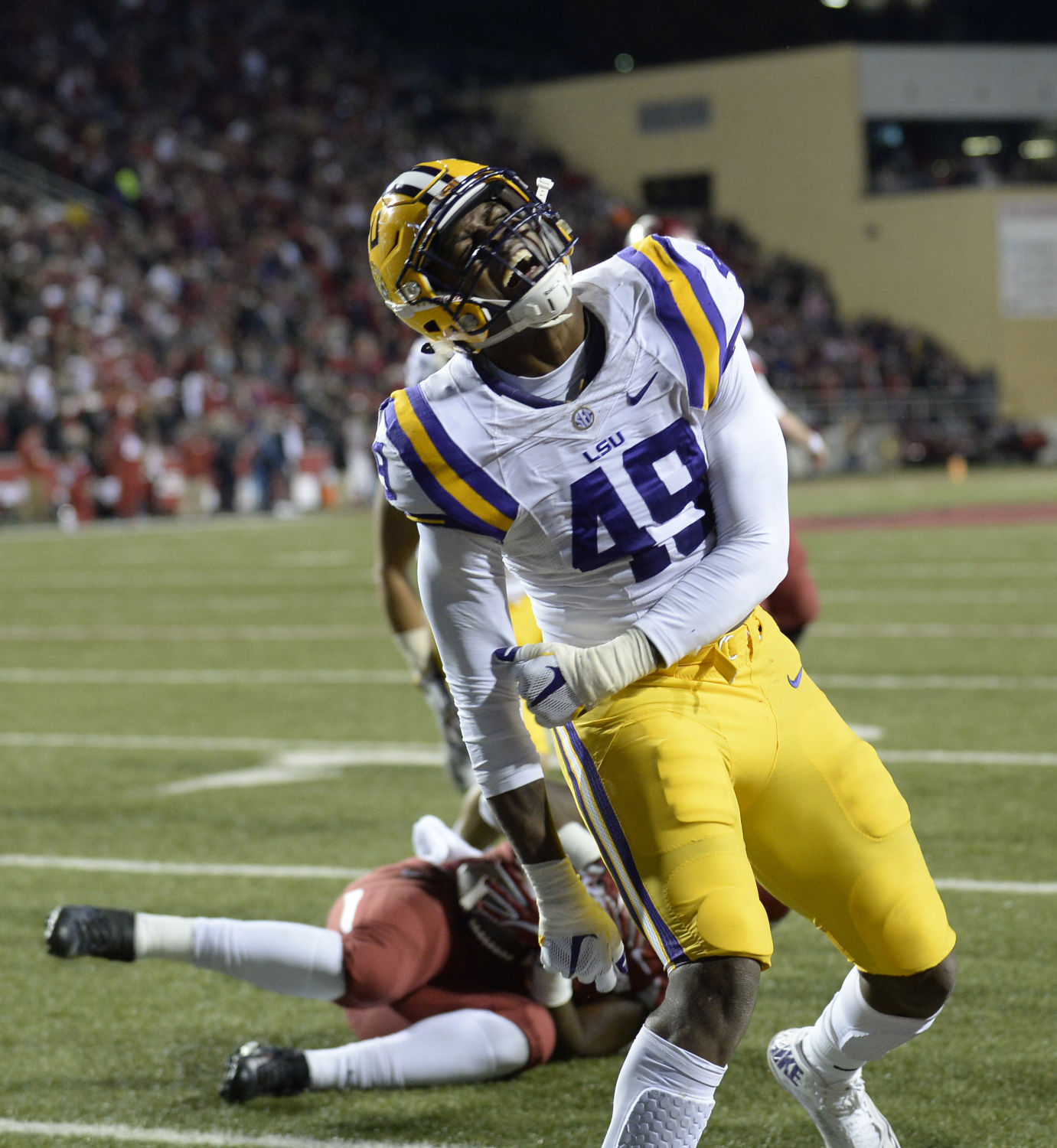 BR.ArkansasLSU668.adv.jpg